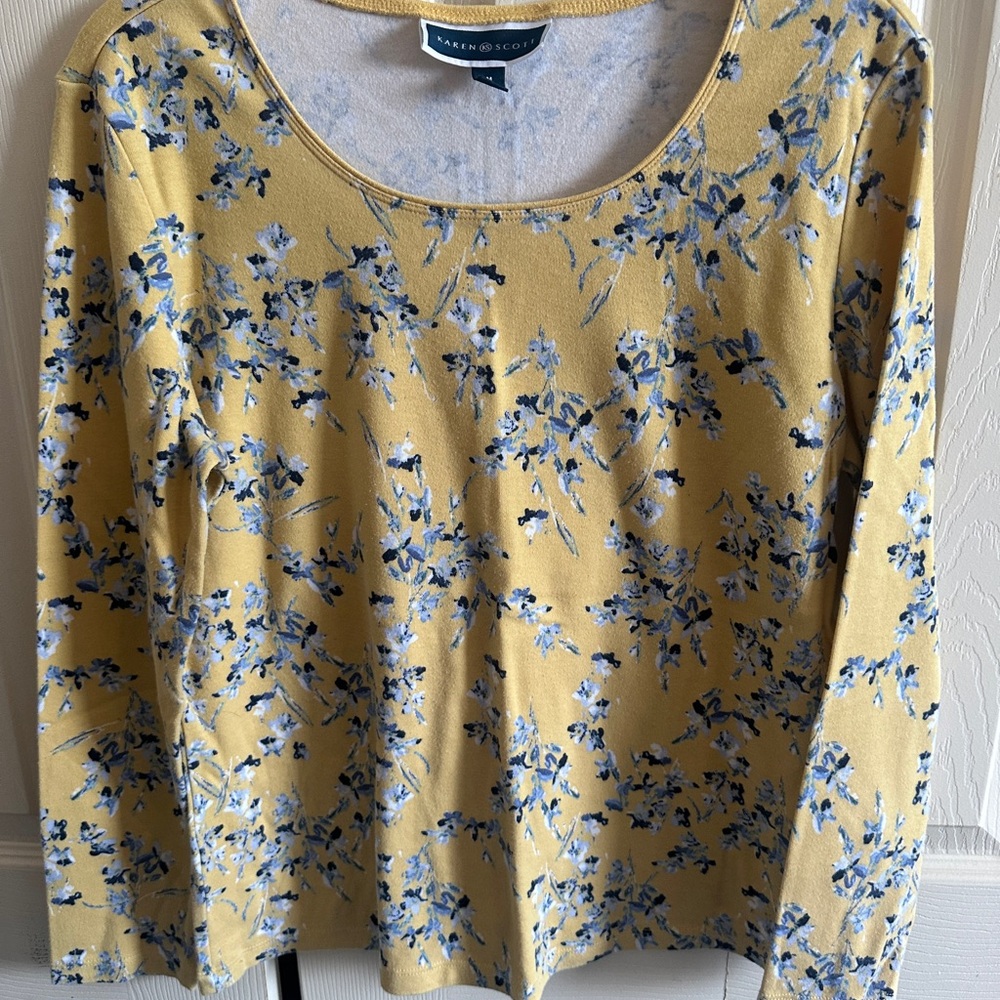 Karen Scott Yellow Fitted Long Sleeve Blouse